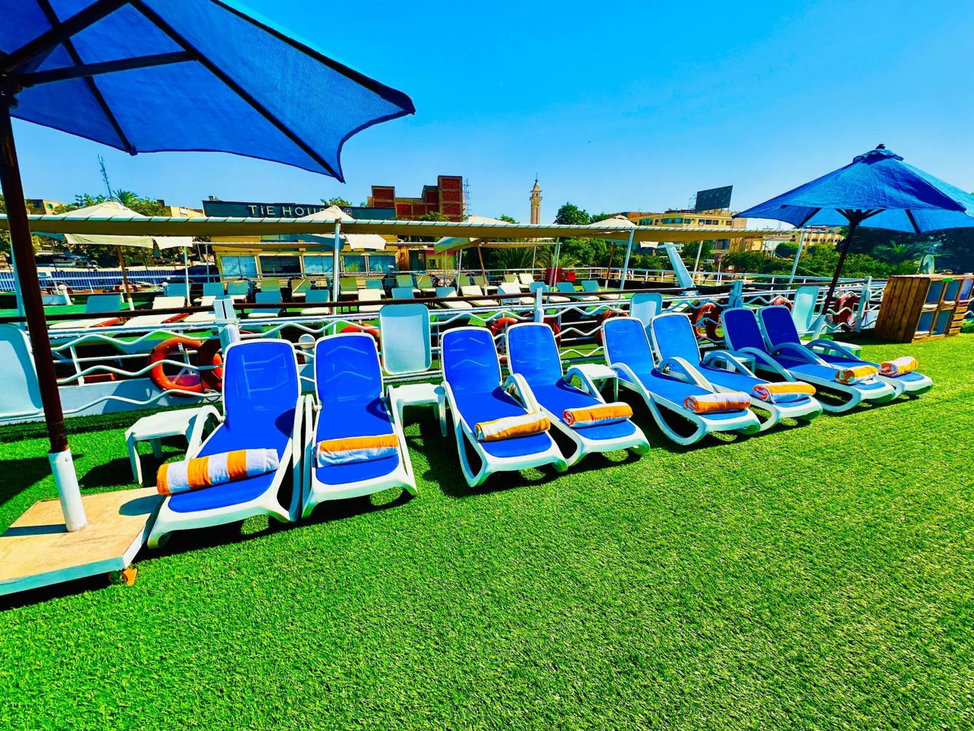 Ms Chateau Lafayette Nile Cruise - 4 Nights From Each Monday And 3 Nights From Aswan Each Friday 
