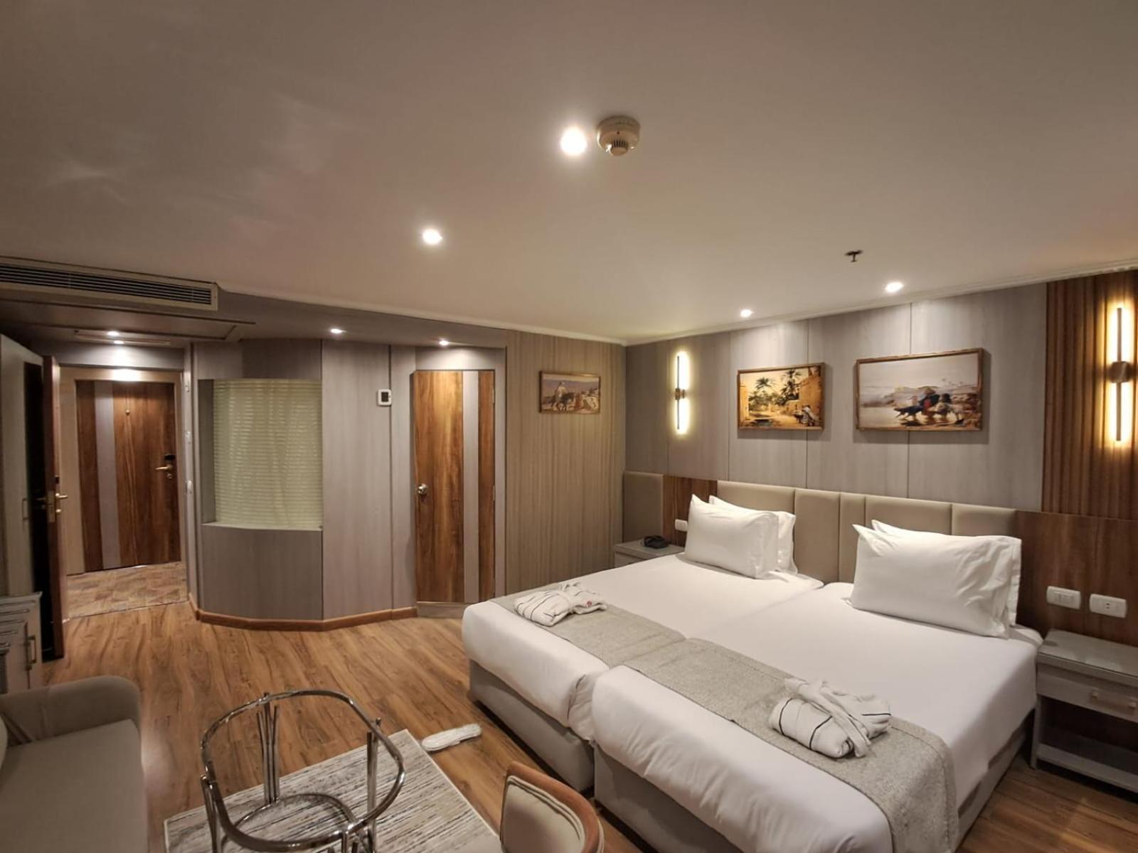 Ms Chateau Lafayette Nile Cruise  5*